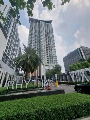 Rhythm Ratchada - Huai Khwang - ริทึ่ม รัชดา-ห้วยขวาง