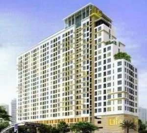 Life @ Ratchada (Ladprao 36)