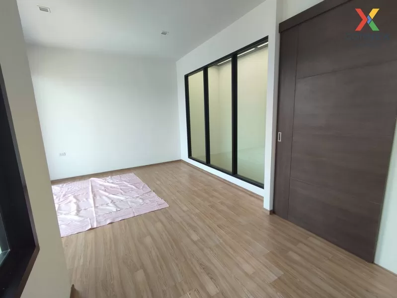 FOR SALE townhome , Baan Pieamsuk Pinklao-Kanjanapisek , wide fro
