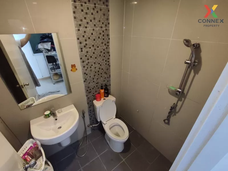 FOR SALE townhome , J City Rattanathibet-Bangbuathong , wide fron