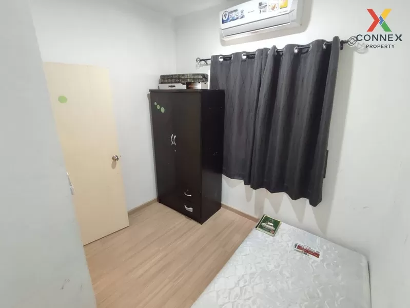 FOR SALE townhome , J City Rattanathibet-Bangbuathong , wide fron