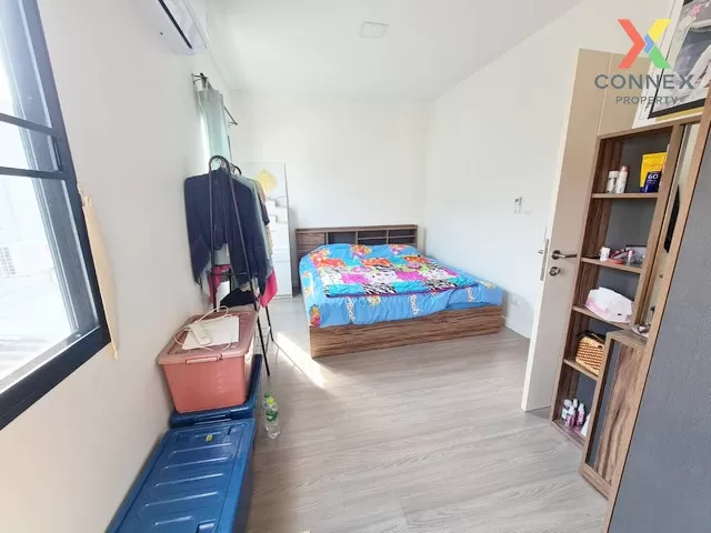 FOR SALE detached house , Siri Place Navanakorn , wide frontage ,