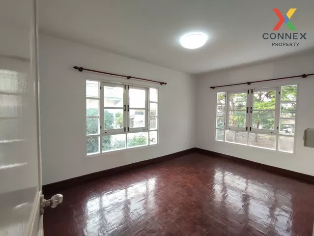 ขาย ทาวน์เฮาส์ หลังมุม ติดสวน หน้าบ้านไม่ชนใคร หมู่บ้านพฤกษา 18 บ