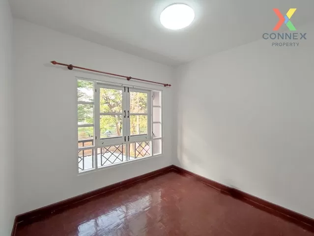 ขาย ทาวน์เฮาส์ หลังมุม ติดสวน หน้าบ้านไม่ชนใคร หมู่บ้านพฤกษา 18 บ