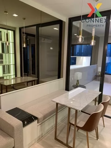 FOR RENT condo , Life One Wireless , high floor , BTS-Phloen Chit