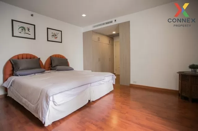 FOR RENT condo , Las Colinas , high floor , MRT-Sukhumvit , Khlon