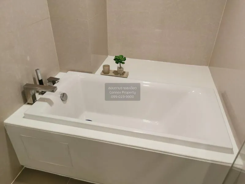 FOR RENT condo , LIV@49 , high floor , BTS-Thong Lo , Khlong Tan 