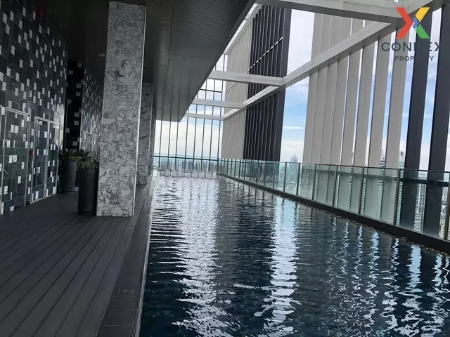 FOR RENT condo , Park Origin Phrom Phong , high floor , BTS-Phrom