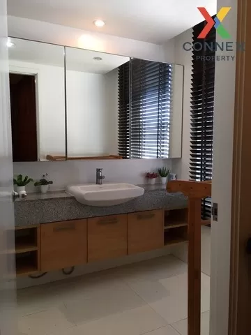 FOR RENT condo , Manhattan Chidlom , nice view , BTS-Chit Lom , M