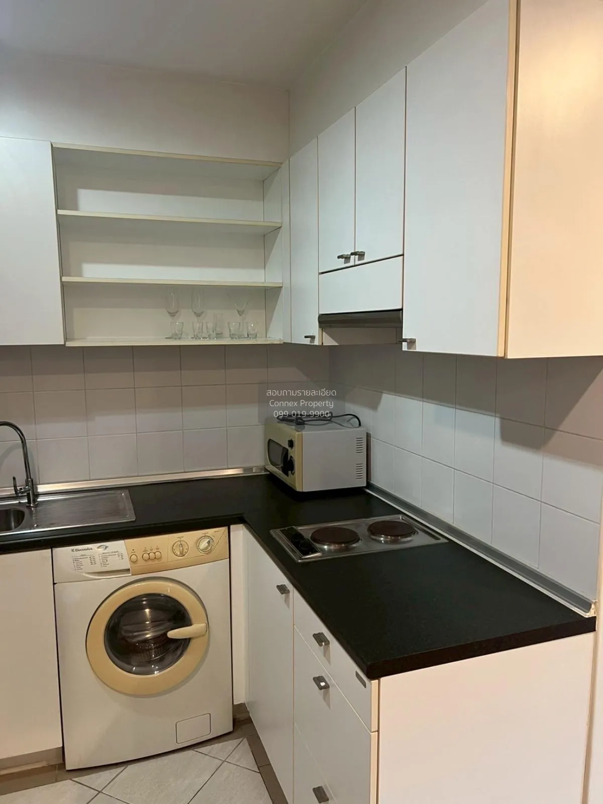 FOR RENT condo , Baan Siri Sukhumvit 13 , high floor , BTS-Nana , 2