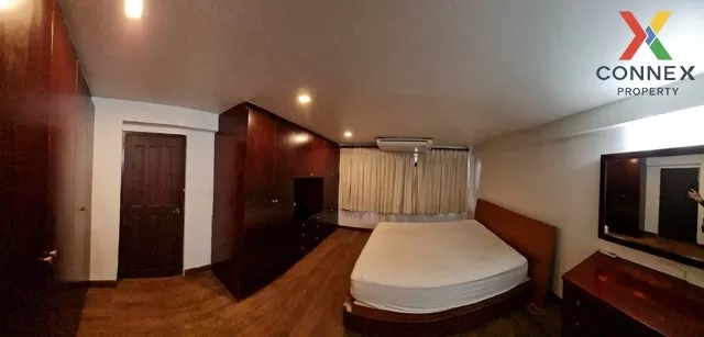 FOR RENT condo , Raintree Villa Sukhumvit 53 , high floor , BTS-T 4