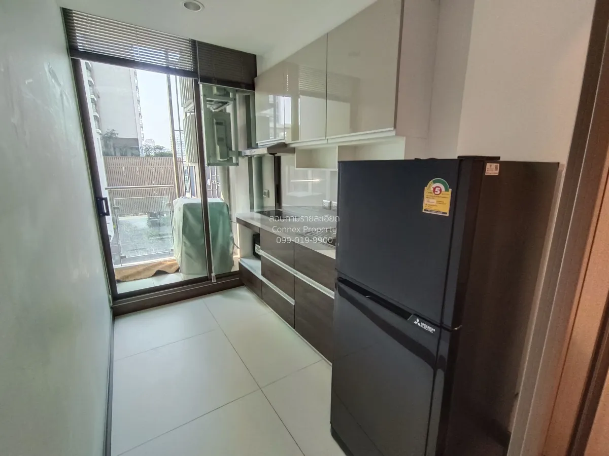 FOR RENT condo , Supalai Oriental Sukhumvit 39 , high floor , MRT 4