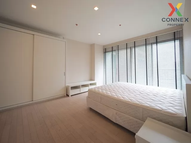 FOR RENT condo , Noble Solo , high floor , BTS-Thong Lo , Khlong 