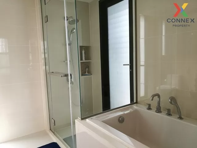 FOR RENT condo , Mode Sukhumvit 61 , high floor , BTS-Thong Lo , 