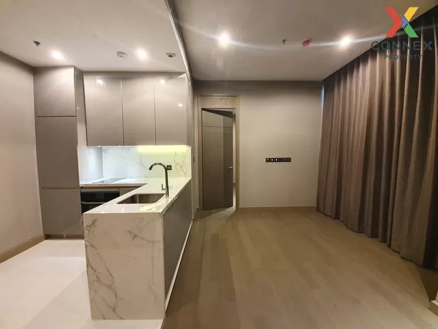 FOR RENT condo , The Esse at Singha Complex , high floor , MRT-Ph 2
