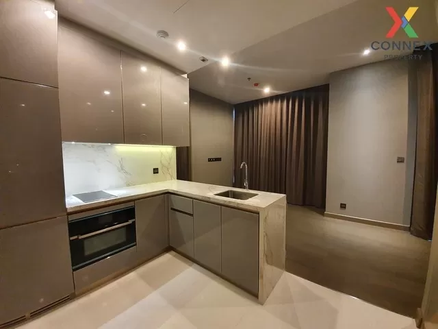 FOR RENT condo , The Esse at Singha Complex , high floor , MRT-Ph 3