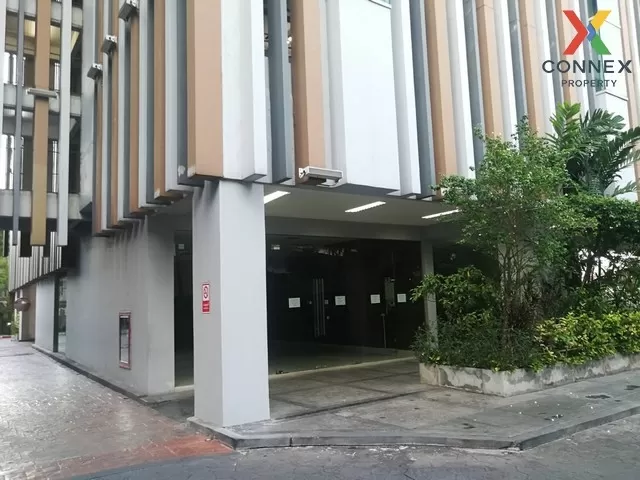 Commercial building, Circle Condominium, Phetchaburi, Ratchathewi