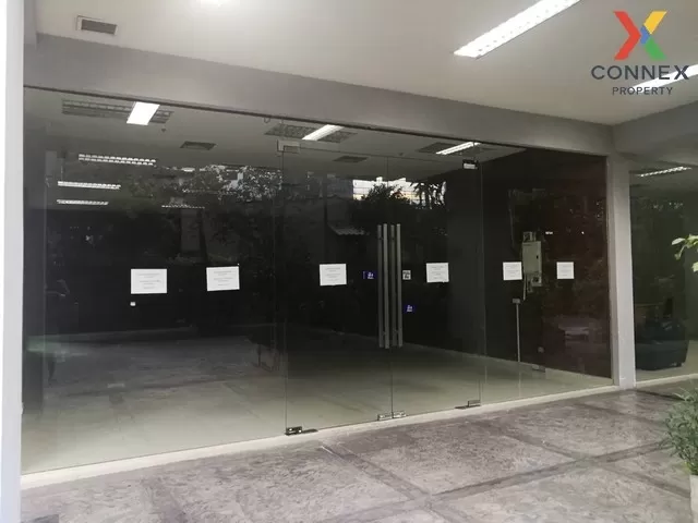 Commercial building, Circle Condominium, Phetchaburi, Ratchathewi