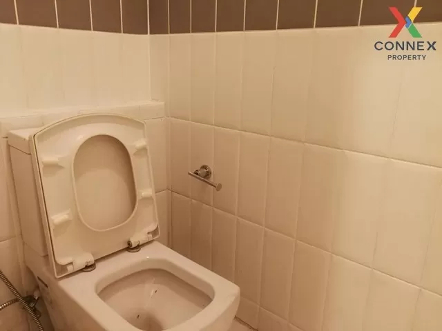 Commercial building, Circle Condominium, Phetchaburi, Ratchathewi