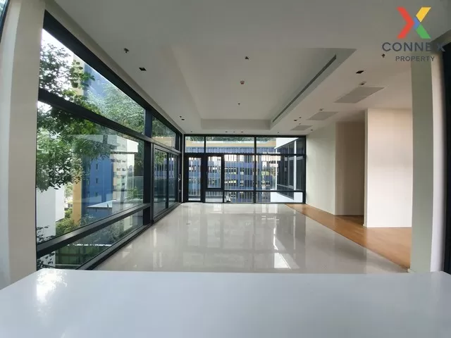 FOR RENT condo , Circle Living Prototype , high floor , MRT-Phetc 4