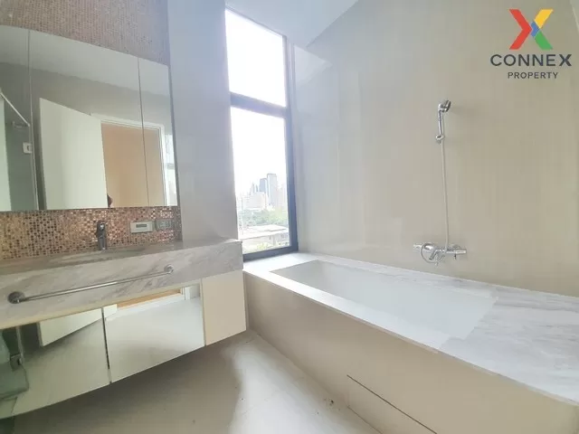 FOR RENT condo , Circle Living Prototype , high floor , MRT-Phetc