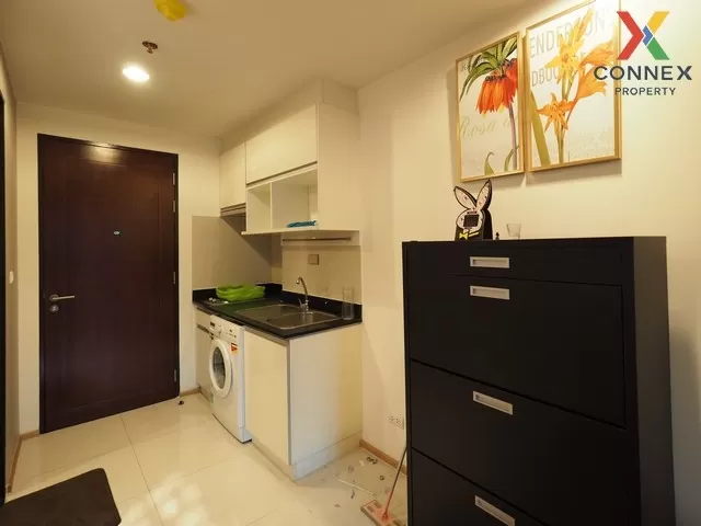 FOR RENT condo , Abstracts Phaholyothin , high floor , BTS-Ha Yae 3