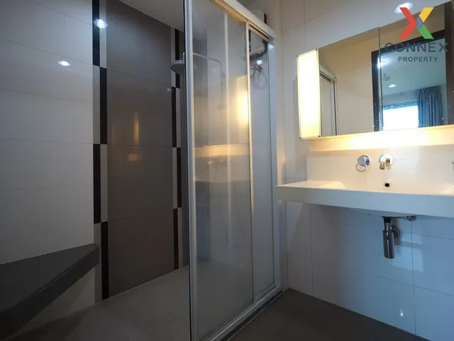 FOR RENT condo , Rhythm Ratchada , high floor , MRT-Ratchadaphise