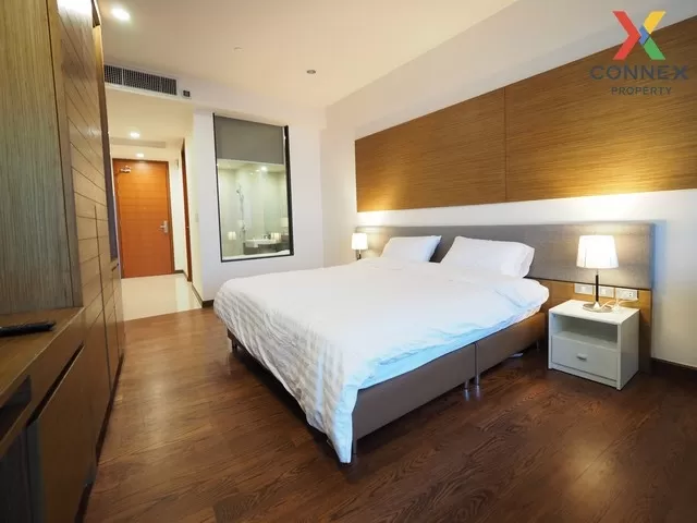 FOR RENT condo , Movenpick Residence , high floor , BTS-Ratchathe