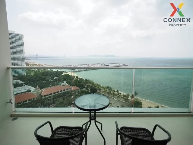 FOR RENT condo , Movenpick Residence , high floor , BTS-Ratchathe