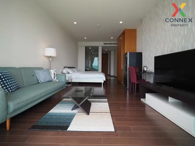 FOR RENT condo , Movenpick Residence , high floor , BTS-Ratchathe