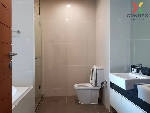 FOR RENT condo , Movenpick Residence , high floor , BTS-Ratchathe