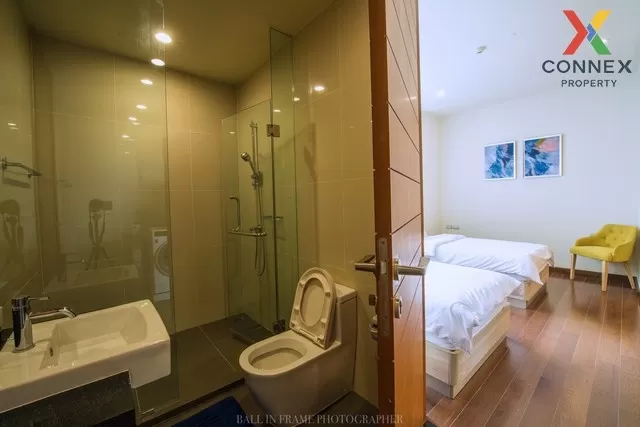 FOR RENT condo , Movenpick Residence , high floor , BTS-Ratchathe