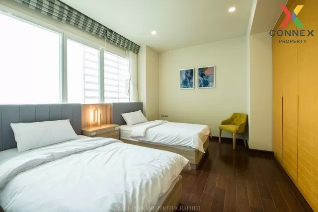 FOR RENT condo , Movenpick Residence , high floor , BTS-Ratchathe