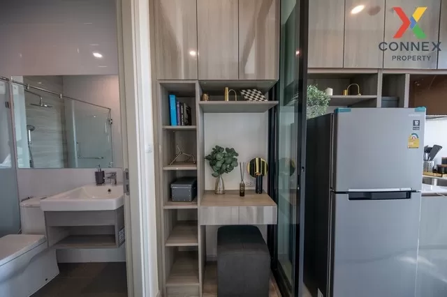 FOR RENT condo , KnightsBridge Prime Ratchayothin , high floor ,  4