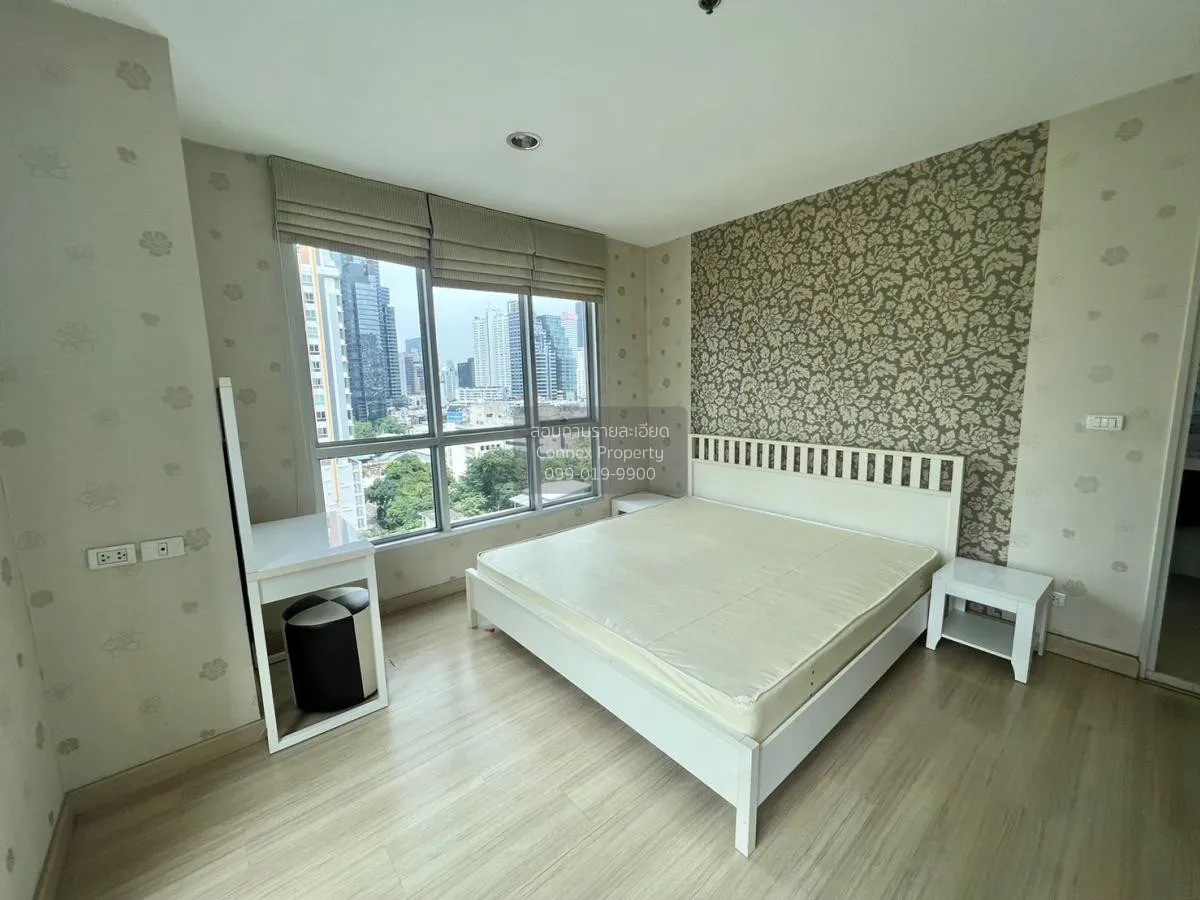 FOR RENT condo Life @ Sathorn 10 , corner unit , BTS-Chong Nonsi 
