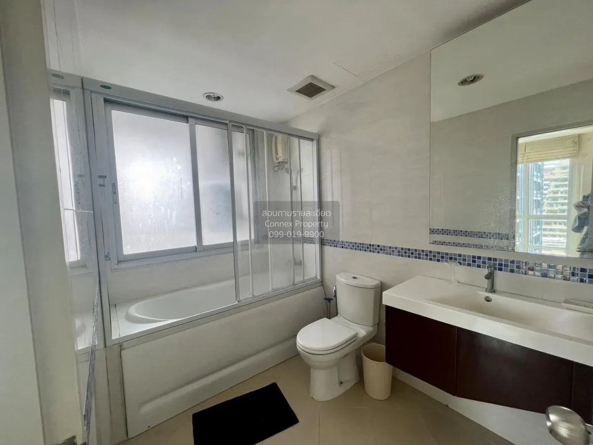 FOR RENT condo Life @ Sathorn 10 , corner unit , BTS-Chong Nonsi 