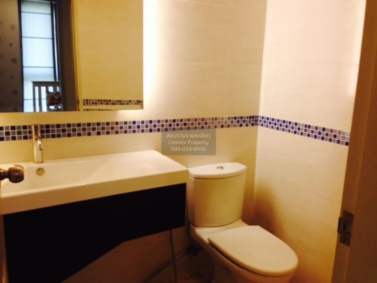 FOR RENT condo Life @ Sathorn 10 , corner unit , BTS-Chong Nonsi 