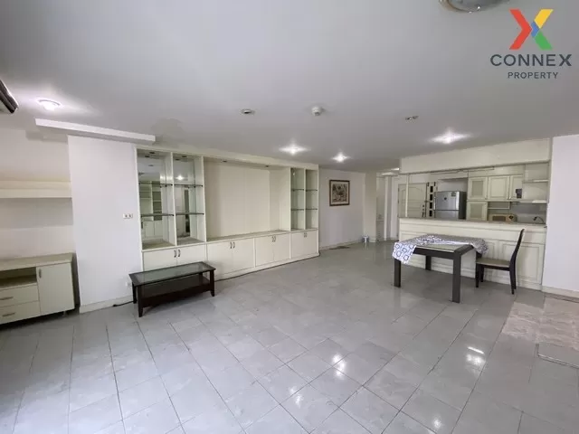 FOR SALE condo , Supalai Place Sukhumvit 39 , high floor , BTS-Ph 2