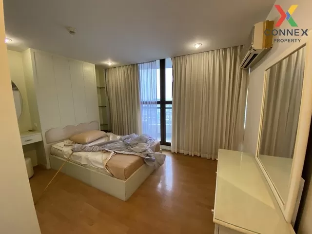 FOR SALE condo , Supalai Place Sukhumvit 39 , high floor , BTS-Ph 4