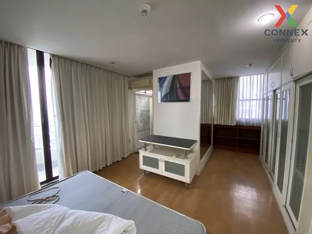 FOR SALE condo , Supalai Place Sukhumvit 39 , high floor , BTS-Ph