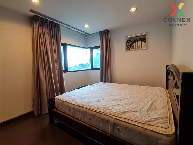 FOR RENT condo , Sathorn Garden , high floor , MRT-Lumphini , Thu