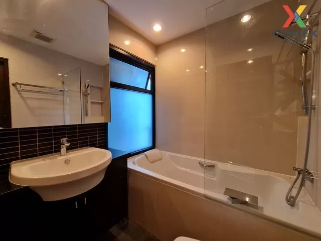 FOR RENT condo , Sathorn Garden , high floor , MRT-Lumphini , Thu