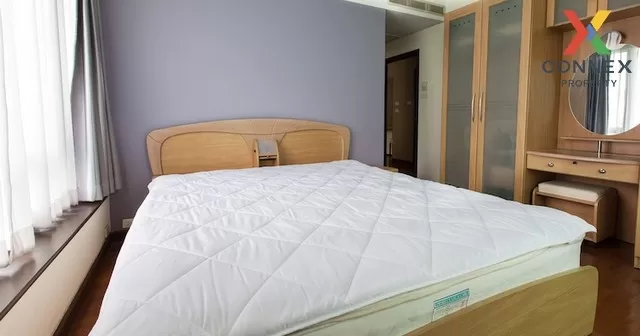 FOR RENT condo , Baan Piya Sathorn , high floor , MRT-Lumphini , 