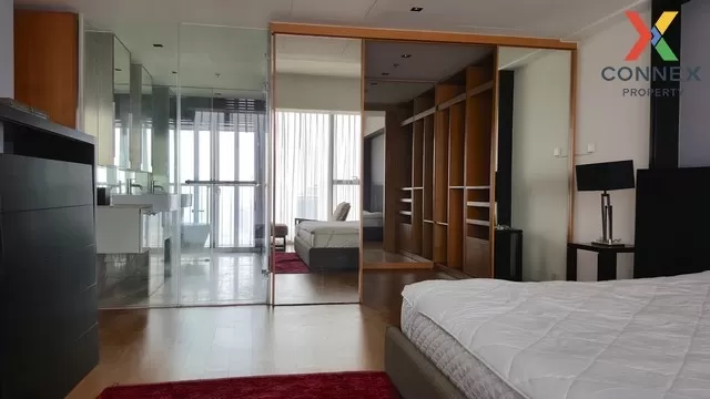 FOR RENT condo , The Met , corner unit , BTS-Chong Nonsi , Thungm