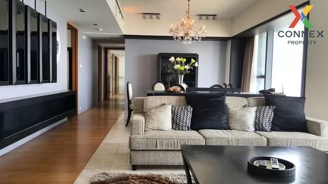 FOR RENT condo , The Met , corner unit , BTS-Chong Nonsi , Thungm