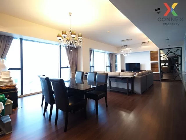 FOR RENT condo , The Met , corner unit , BTS-Chong Nonsi , Thungm