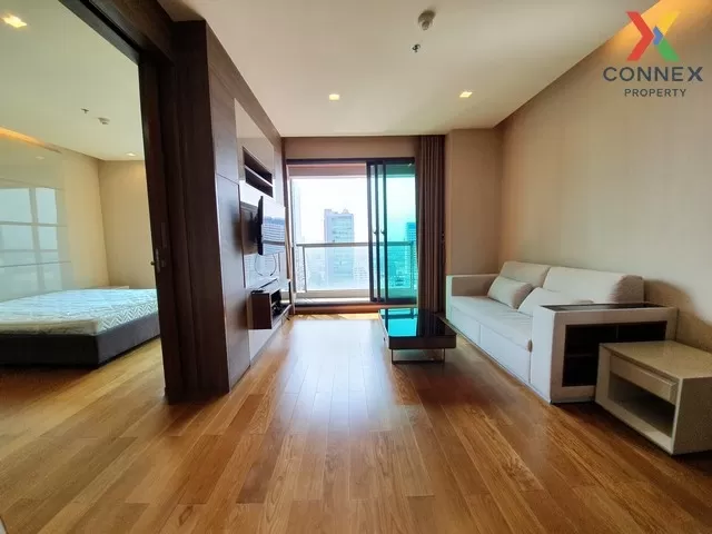 FOR RENT condo , The Address Sathorn , corner unit , BTS-Saint Lo 2