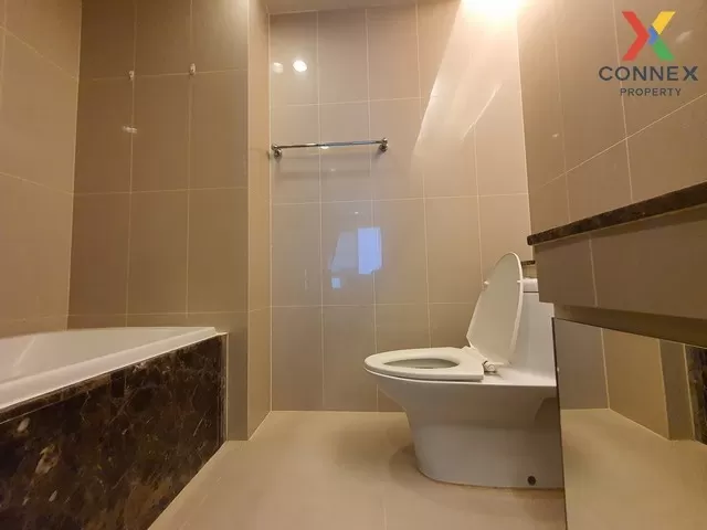 FOR RENT condo , Prime 11 , corner unit , BTS-Nana , Khlong Toei 