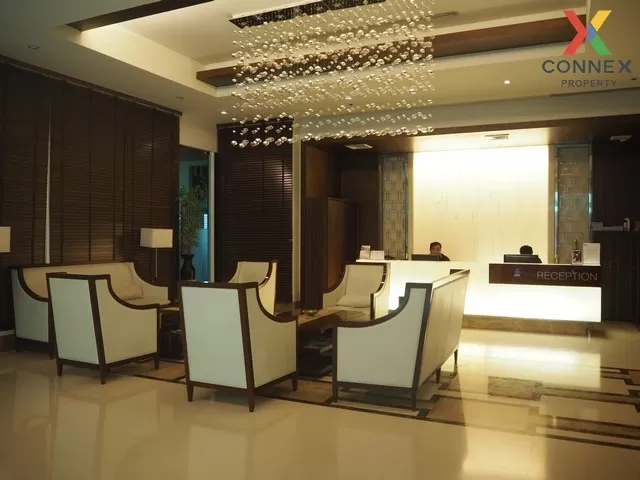 FOR RENT condo , Prime 11 , corner unit , BTS-Nana , Khlong Toei 