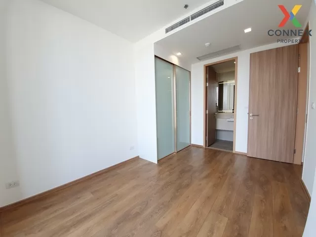 FOR RENT condo , Noble BE 33 , corner unit , BTS-Phrom Phong , Kh